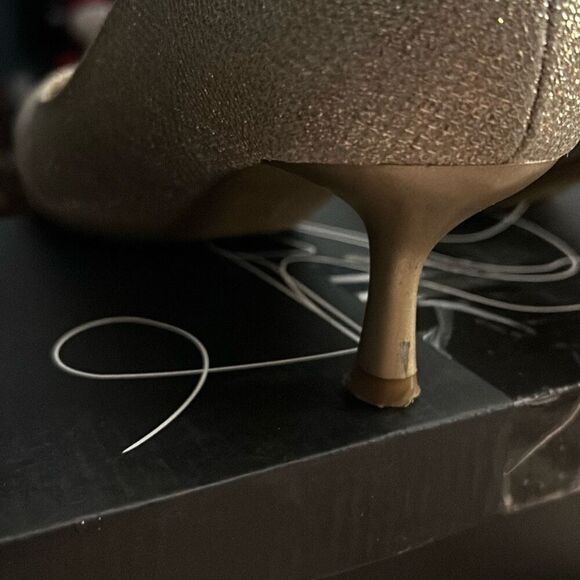 mysoft Women's Pumps 2” Kitten Heel Pointed Toe Low Heel Shoes. Gold. Size 7.5 - Picture 7 of 9